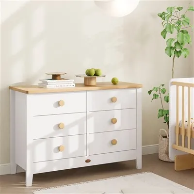 Comodă și noptieră albă